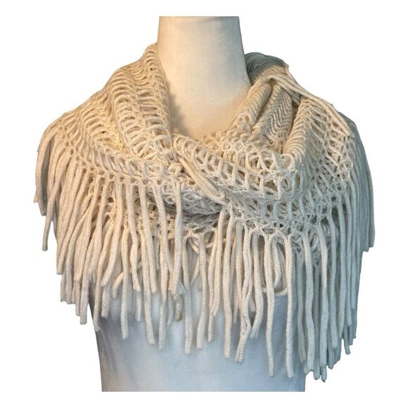 Cejon Open Knit Fringe Collar Scarf Cream Snood Neck Warmer Winter One Size - Picture 1 of 5
